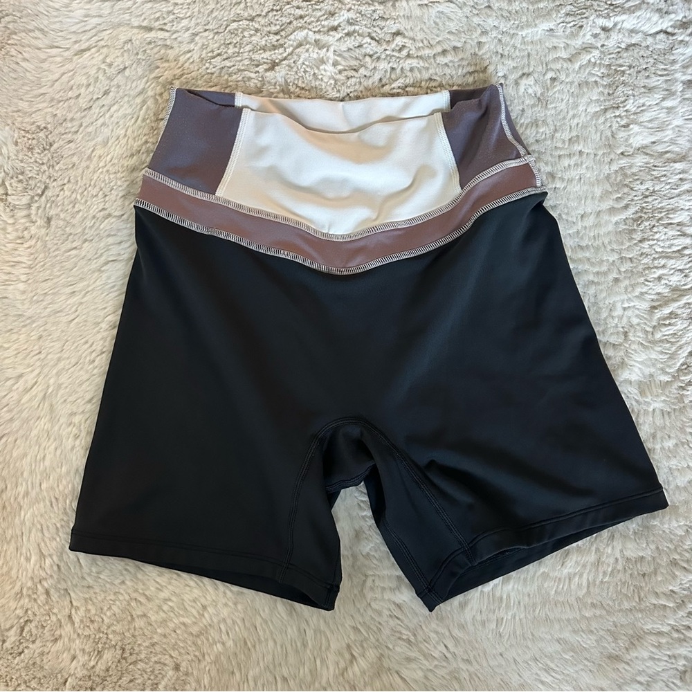 Vitality Ascend II Hue Volley shorts